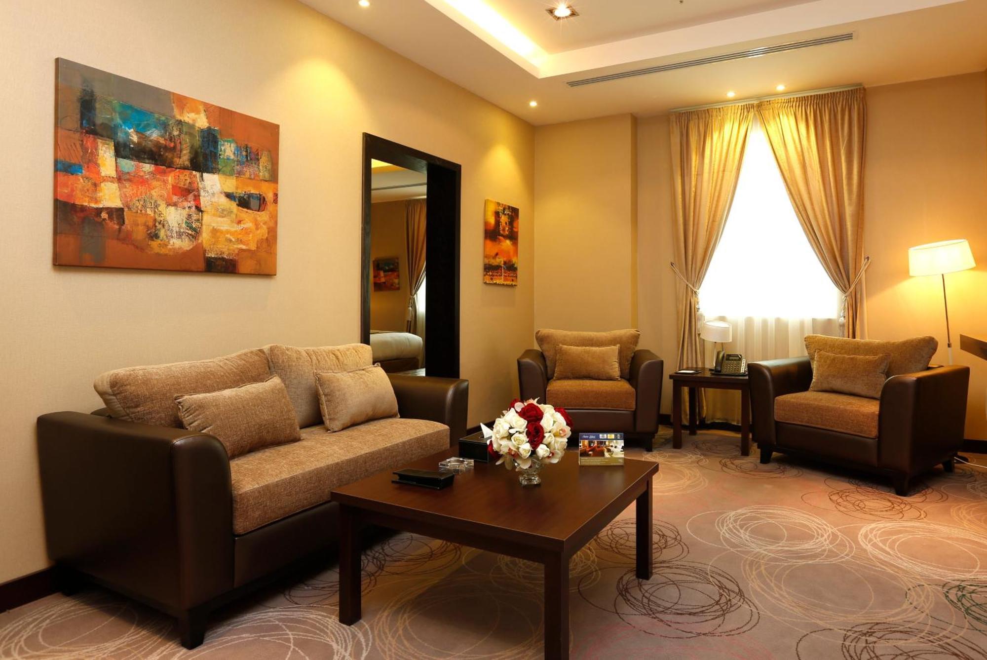 Swiss Flora Inn Hotel Riadh Exterior foto