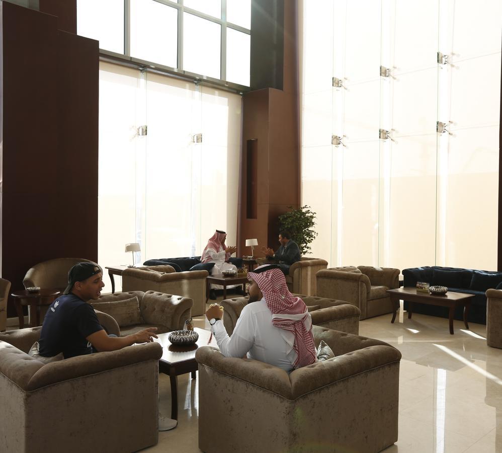 Swiss Flora Inn Hotel Riadh Exterior foto