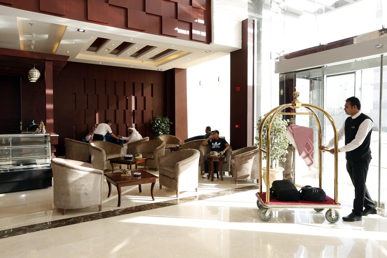 Swiss Flora Inn Hotel Riadh Exterior foto