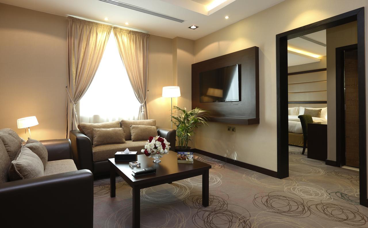 Swiss Flora Inn Hotel Riadh Exterior foto