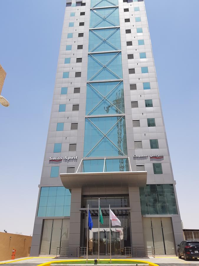 Swiss Spirit Hotel & Suites Metropolitan Riadh Exterior foto