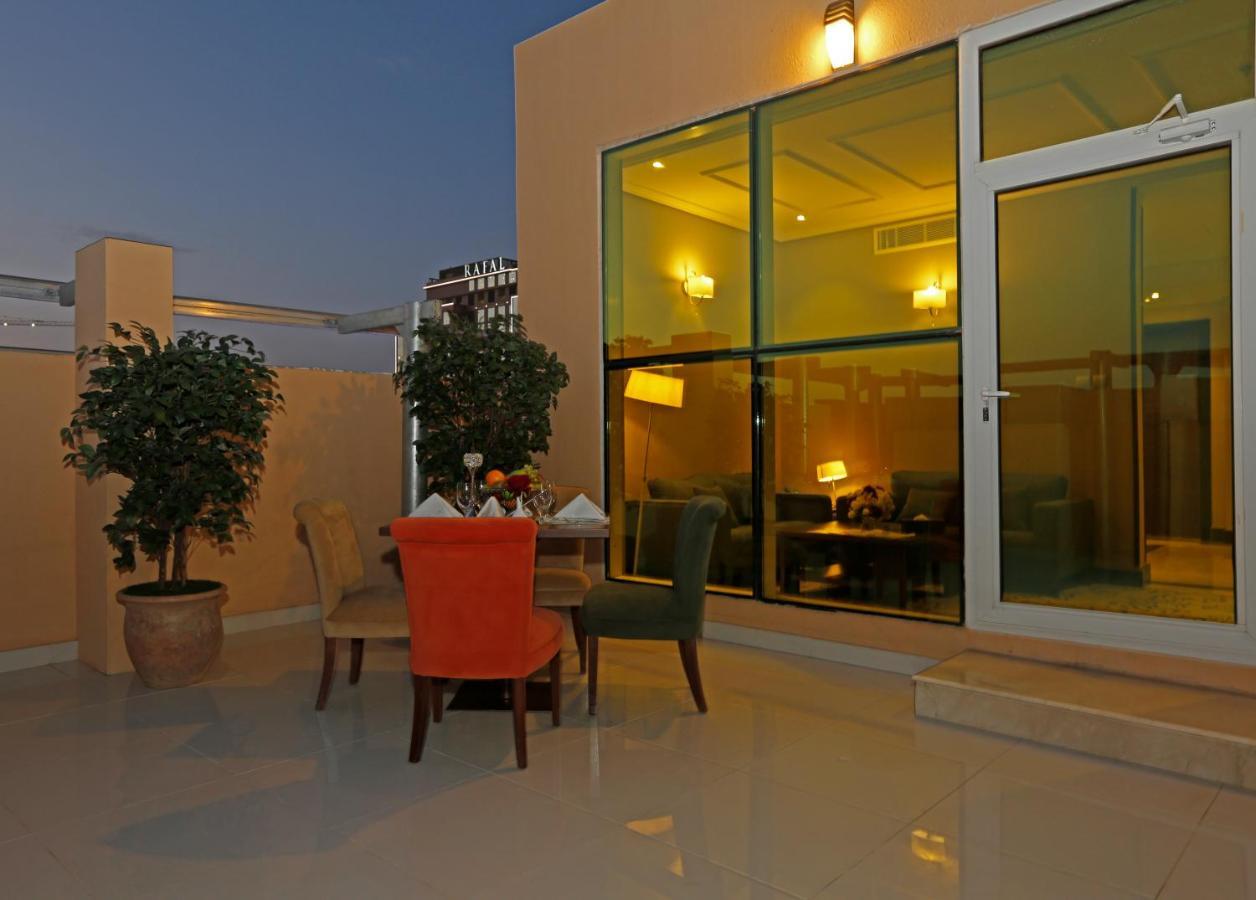 Swiss Flora Inn Hotel Riadh Exterior foto