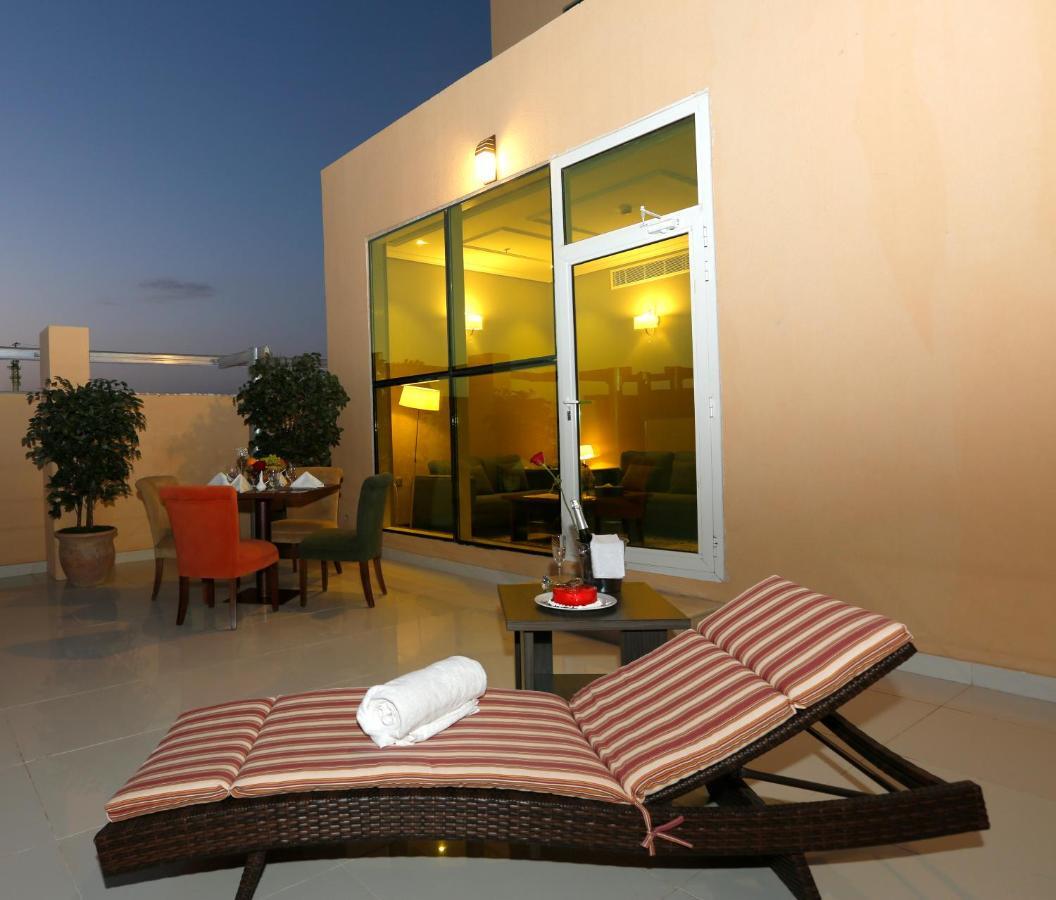 Swiss Flora Inn Hotel Riadh Exterior foto